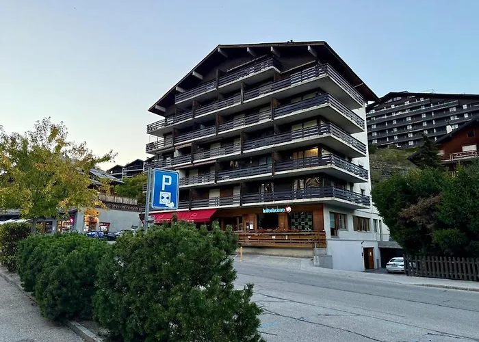 Au Centre De La Station